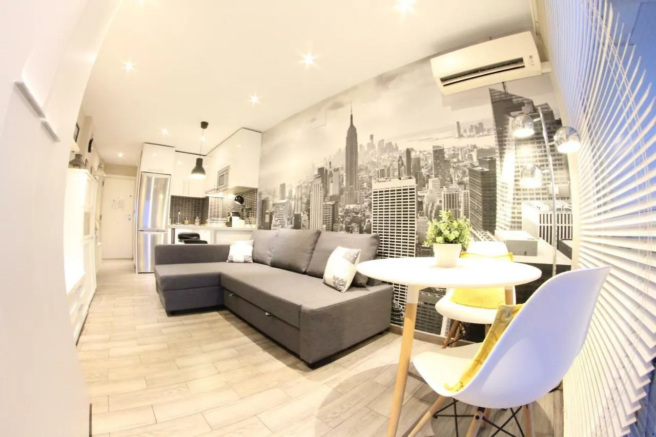 Apartment Lovely Studio New York Design Torremolinos Spain